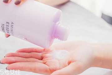 湿敷化妆水哪个牌子好？