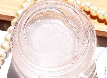 怡丽丝尔睡眠面膜的功效 elixir怡丽丝尔睡眠面膜需要清洗吗