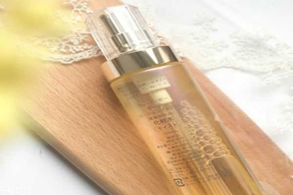 cpb日乳清爽滋润区分