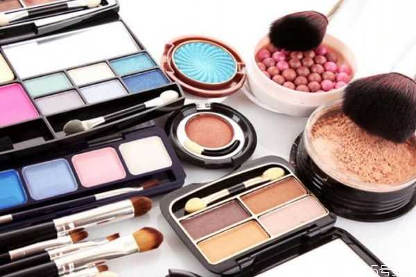 眼影一般放几年不能用了?开封的眼影保质期一般多久 眼影一般放几年不能用了?开封的眼影保质期一般多久