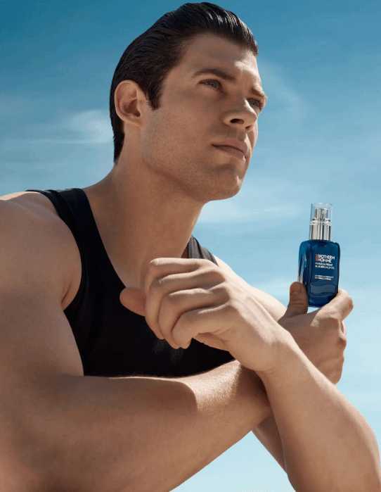 《超人：传承》两大男星代言护肤品