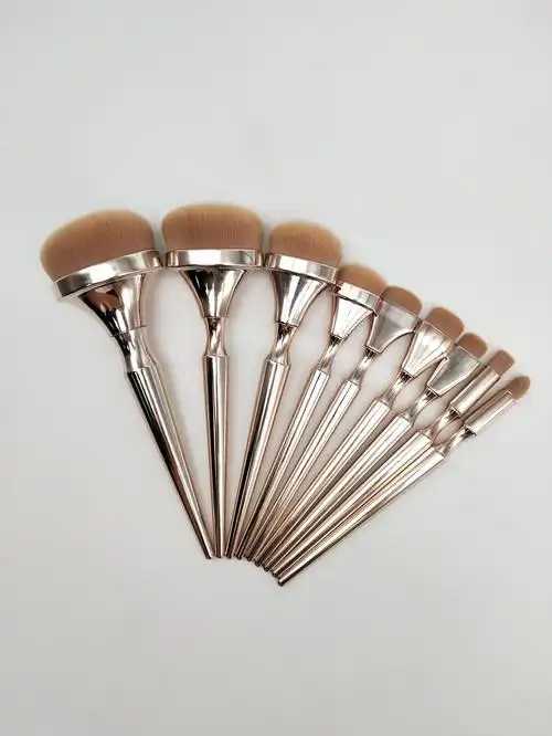 尼龙粉底刷好用吗