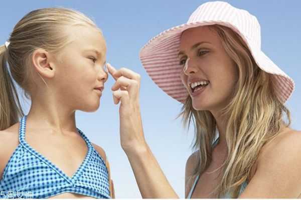 暴晒后皮肤发红怎么办