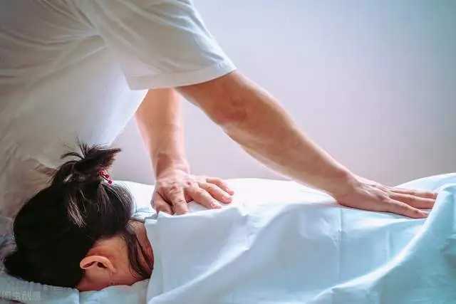 正骨一次大概要多少钱?来看看专家是怎么说的 正骨一次大概要多少钱?来看看专家是怎么说的