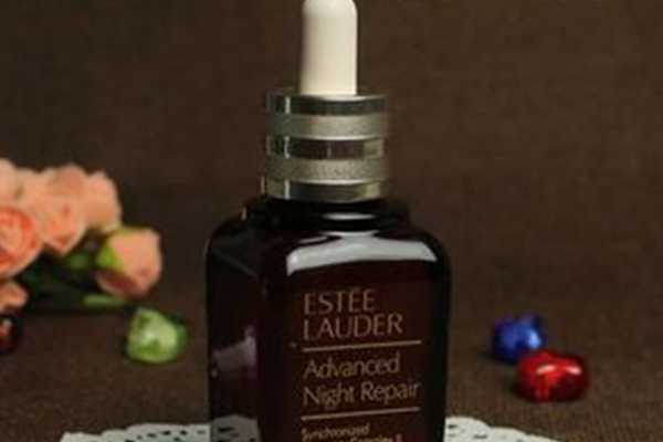 雅诗兰黛最火的产品是哪些？