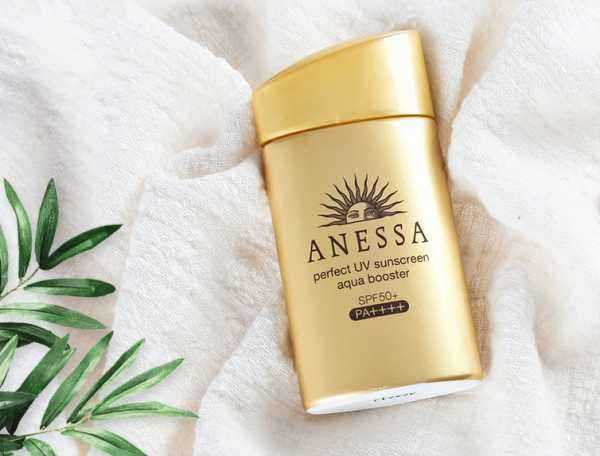 安耐晒小金瓶要卸妆吗,安耐晒小金瓶和小银瓶的区别 安耐晒小金瓶要卸妆吗