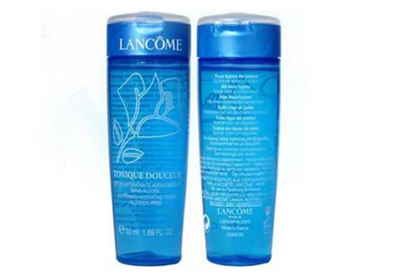 兰蔻蓝水有什么作用