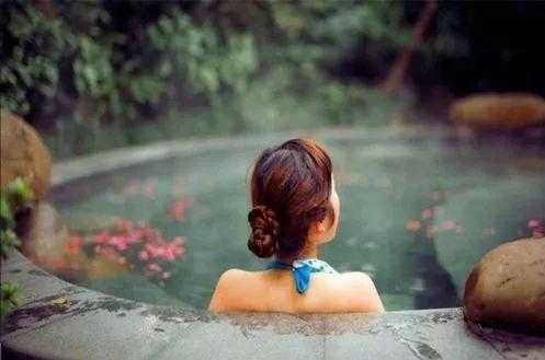 泡温泉一般泡多长时间为最佳 泡温泉一般泡多长时间为最佳