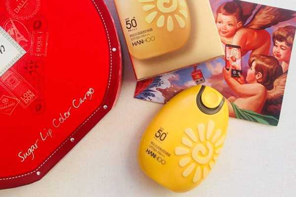 韩后防晒霜可以涂眼周吗 韩后防晒霜可以涂眼周吗