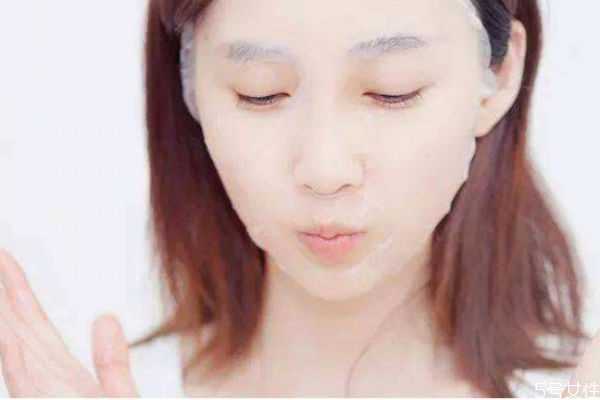 敷面膜的最佳时间是晚上还是白天 这些时间不适合敷面膜