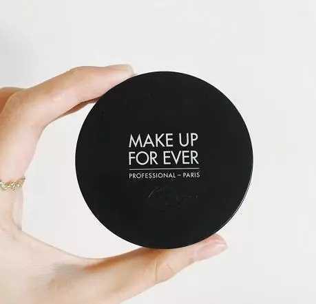 哪款散粉控油定妆效果好还不贵