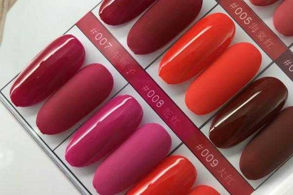 甲油胶要怎样才能涂抹均匀