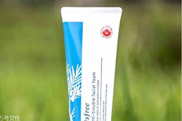 悦诗风吟洗面奶适合什么年龄