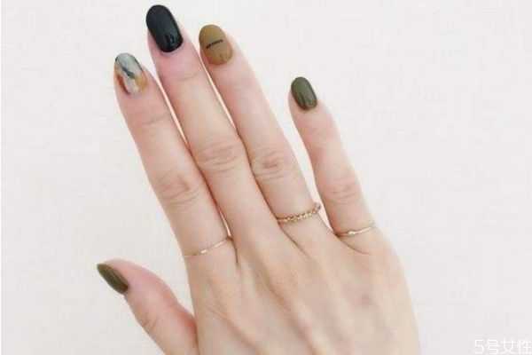 指甲油需要用灯烤吗 指甲油需要用灯烤吗