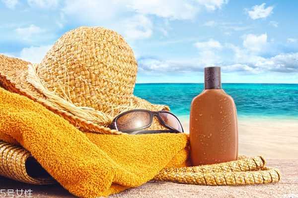 先涂防晒霜还是隔离霜 先涂防晒霜还是隔离霜