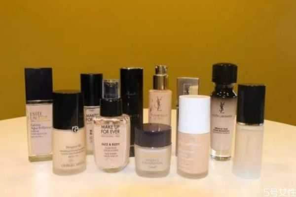 没带美妆蛋怎么上粉底?涂粉底没有美妆蛋怎么办 没带美妆蛋怎么上粉底?涂粉底没有美妆蛋怎么办