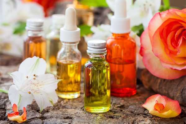 眼部精油适合多大年龄用 眼部精油适合多大年龄用