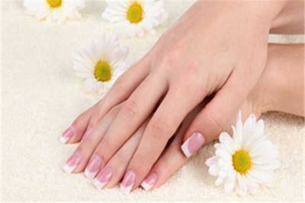 手上一直裂口子怎么办?手上裂口不愈合怎么回事 手上一直裂口子怎么办?手上裂口不愈合怎么回事