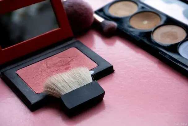 眉粉保质期多久 眉粉保质期多久