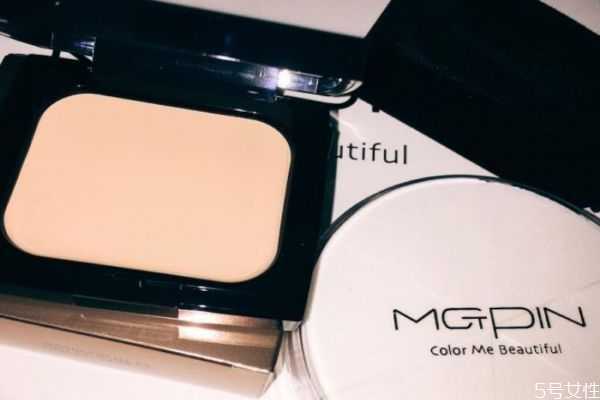 无痕粉底膏怎么涂?无痕粉底膏有什么作用 无痕粉底膏怎么涂?无痕粉底膏有什么作用