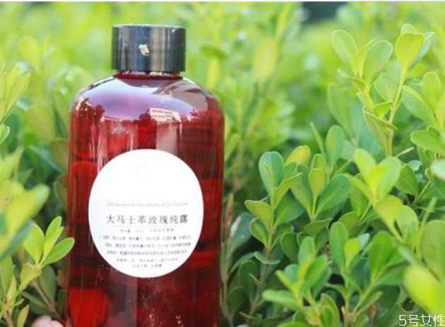 纯露孕妇能用吗?孕妇用纯露注意事项 纯露孕妇能用吗?孕妇用纯露注意事项