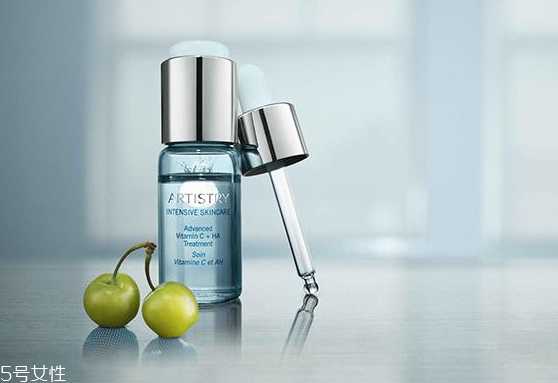 油性皮肤用什么精华液好