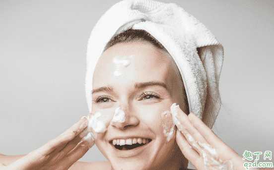 洗面奶一天用几次比较适宜?早上洗脸到底用不用洗面奶 洗面奶一天用几次比较适宜?早上洗脸到底用不用洗面奶