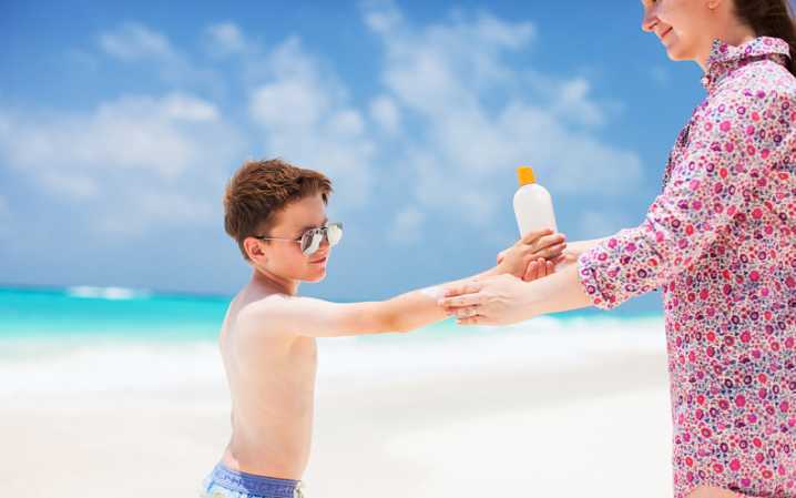 防晒喷雾要提前半小时喷吗？防晒喷雾要喷多少才够量呢