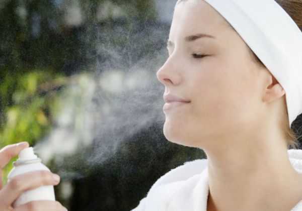 夏天擦脸用什么护肤品 夏天擦脸用什么护肤品