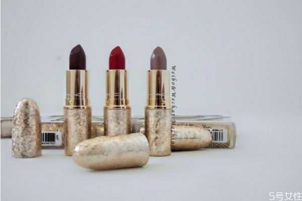 如何涂口红才不会掉色？涂口红不掉色的办法