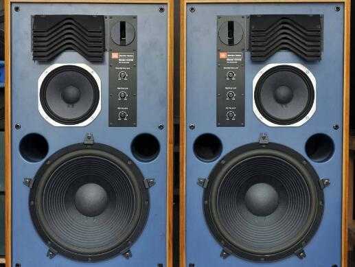 jbl与普乐之声哪个好