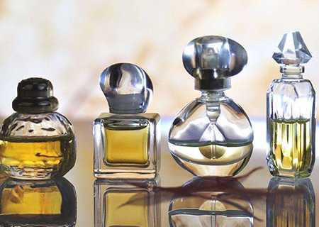 喷香水的正确方法 喷香水的正确位置