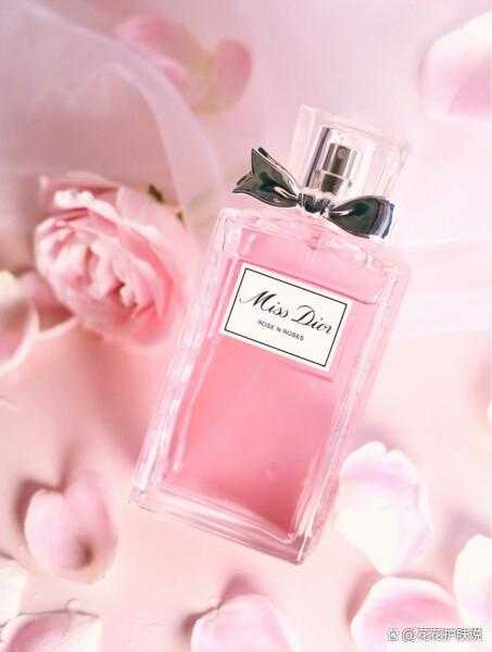 迪奥小姐玫舞轻旋淡香水好闻吗