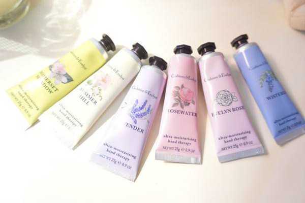 护手霜必须洗手后才涂吗 护手霜必须洗手后才涂吗