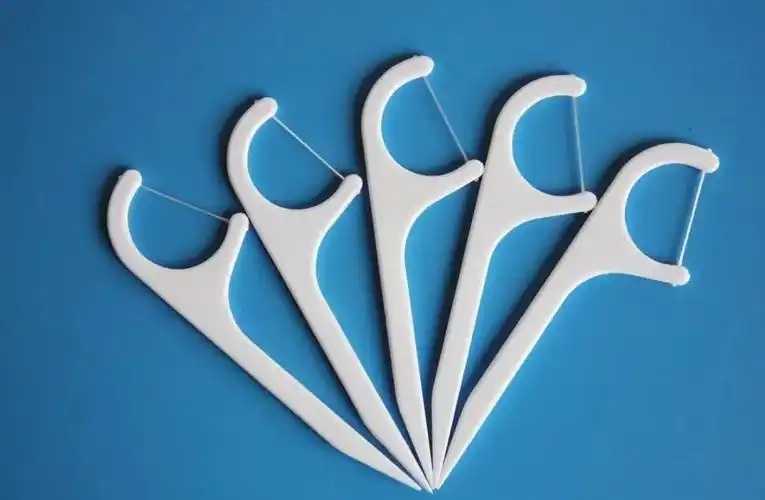 牙线都是晚上用的吗 牙线都是晚上用的吗