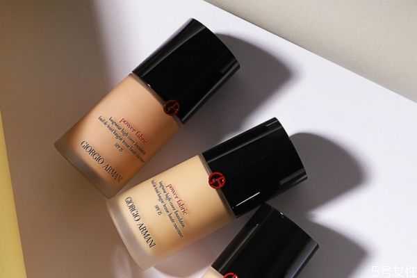 阿玛尼权力粉底液适合什么肤质