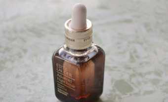 雅诗兰黛小棕瓶精华多少钱一瓶 雅诗兰黛小棕瓶精华多少钱一瓶