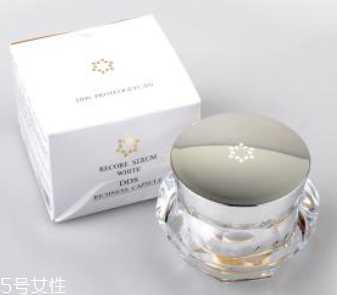 按摩膏能去皱纹吗 肌肤抗皱不容疏忽