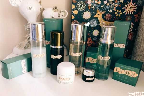 玻尿酸护肤品适合什么年龄用?玻尿酸护肤品可以长期用吗 玻尿酸护肤品适合什么年龄用?玻尿酸护肤品可以长期用吗