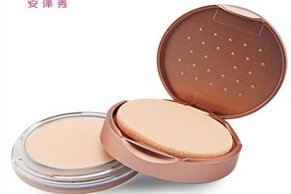 安泽秀遮瑕膏