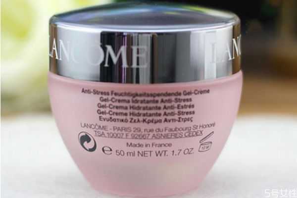 面霜主要起到什么作用？面霜的效果是什么