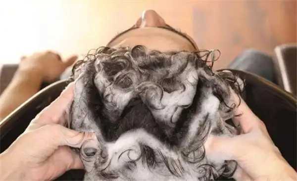 洗发水可以混合使用吗