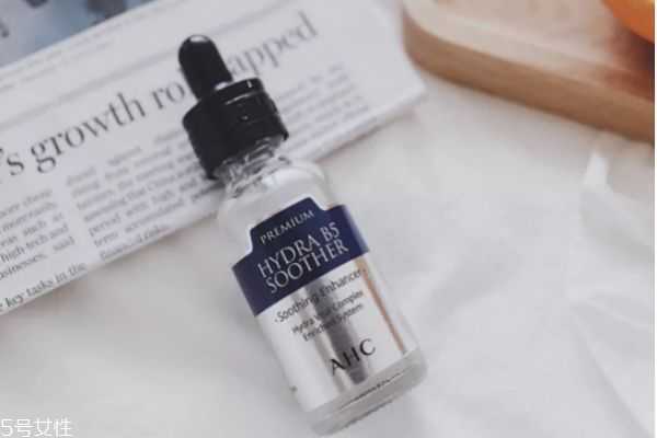 玻尿酸和烟酰胺谁先用 玻尿酸和烟酰胺谁先用