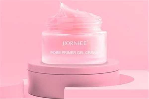毛孔打底啫喱好用吗 毛孔打底啫喱真的有用吗