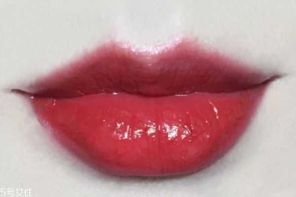 春夏涂什么颜色口红 适合春天的口红