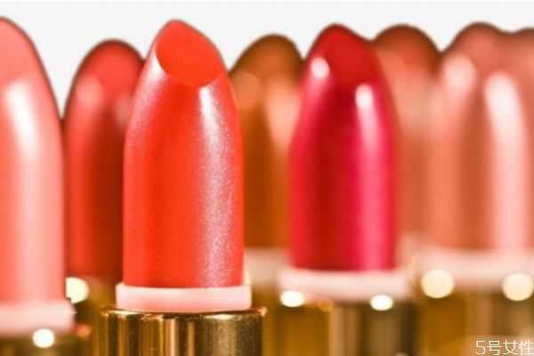 夏天口红要放冰箱里吗?新买的口红放冰箱吗 夏天口红要放冰箱里吗?新买的口红放冰箱吗