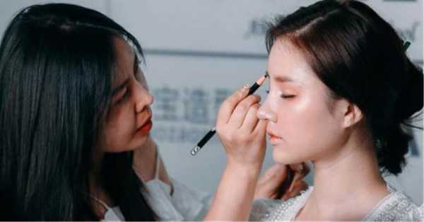 为什么不建议做化妆师