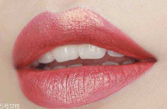 珠光口红适合什么妆容？