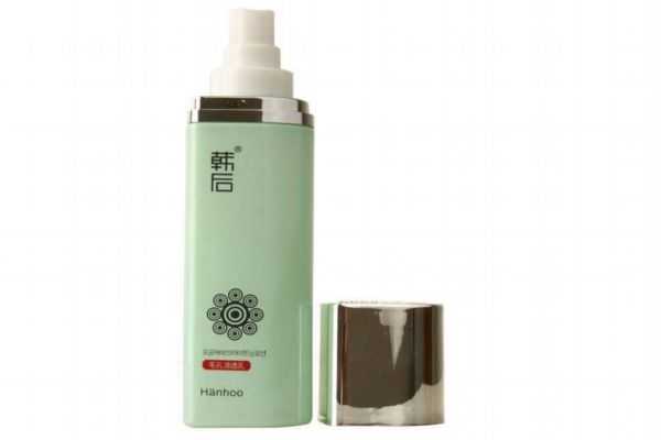 脸上搓泥是护肤品用多了吗？用完护肤品脸上搓泥怎么办