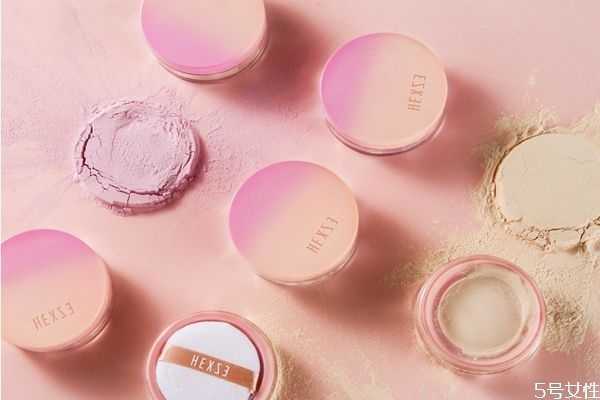 韩熙贞散粉和花西子散粉哪个好 韩熙贞散粉和花西子散粉哪个好